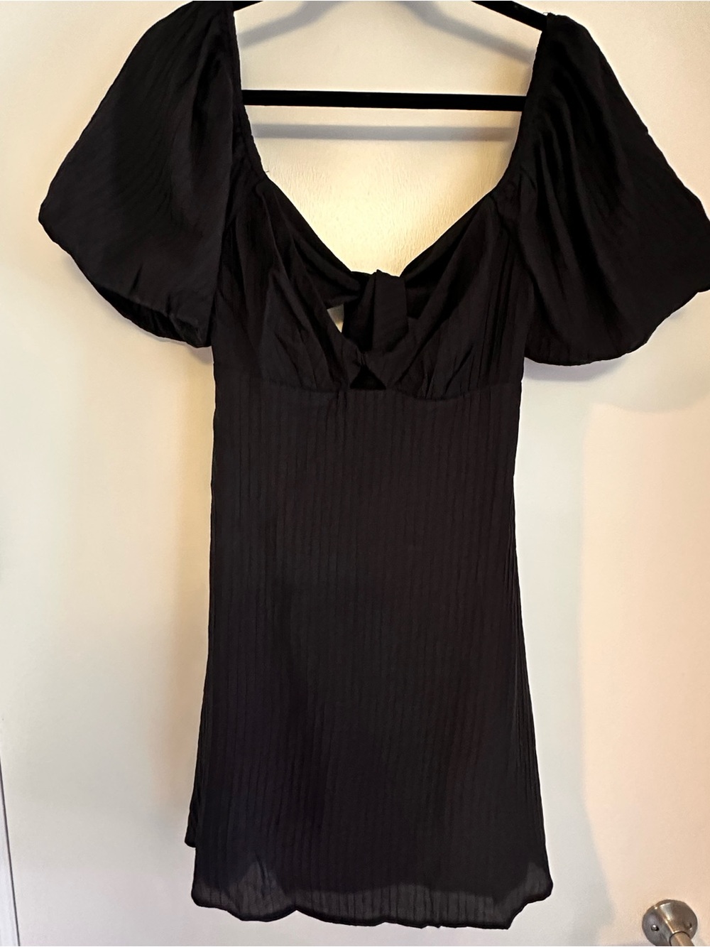 Black Puff-Sleeve Women's Dress with Back Tie